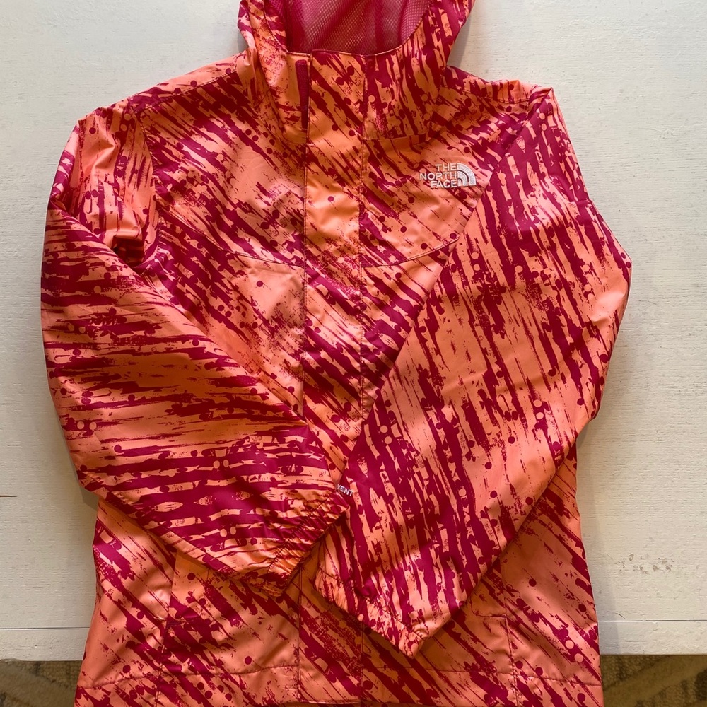 NWOT Girls North Face Windbreaker